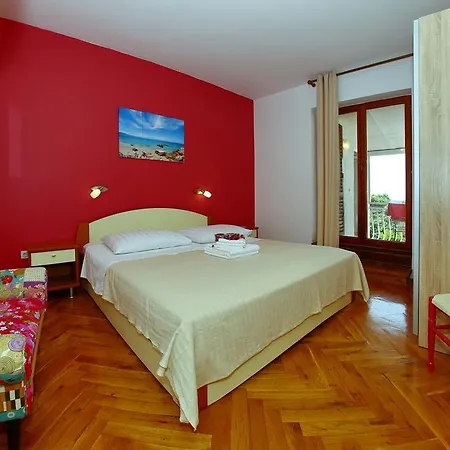 Pensión & Soline Nuove 3*