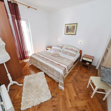 Πανσιόν & Soline Nuove 3*